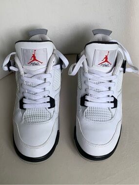 Air Jordan 4 Retro OG BG 'White
Cement' 2016